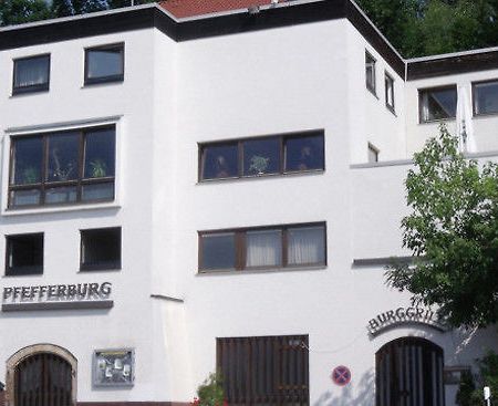 Hotel Pfefferburg Schonaich Exterior photo